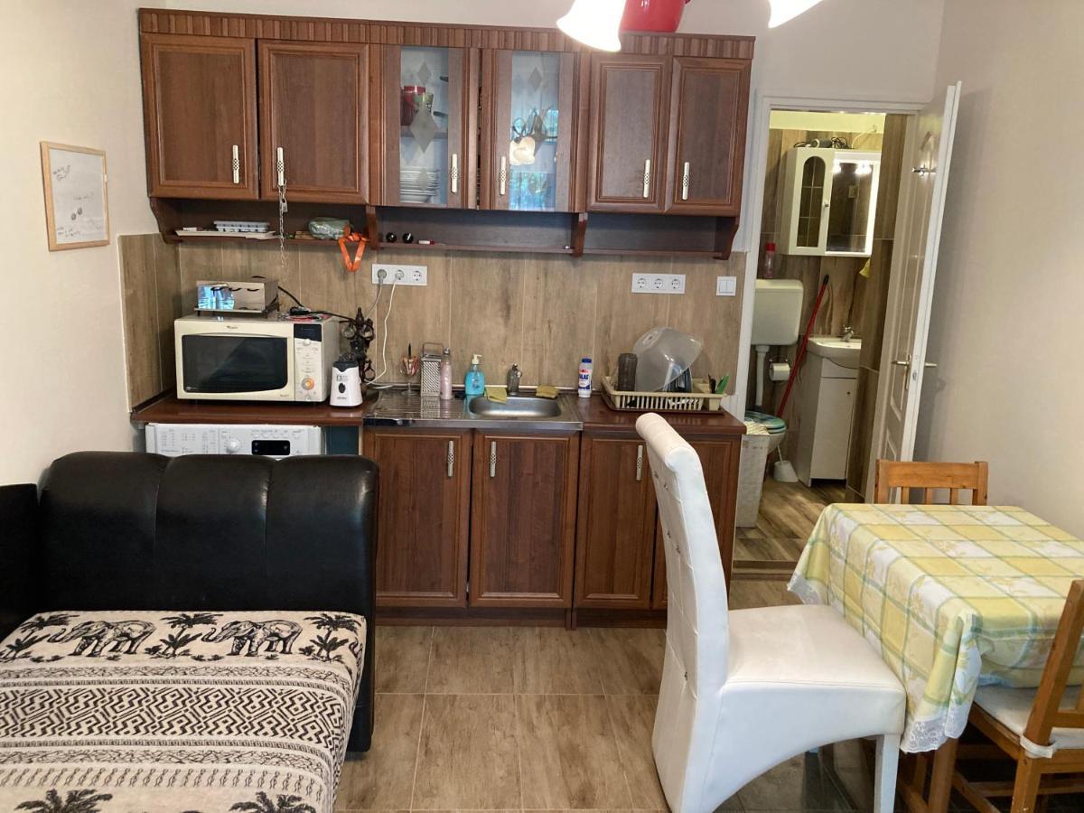 Roland Apartmant Zuglo 布达佩斯 外观 照片