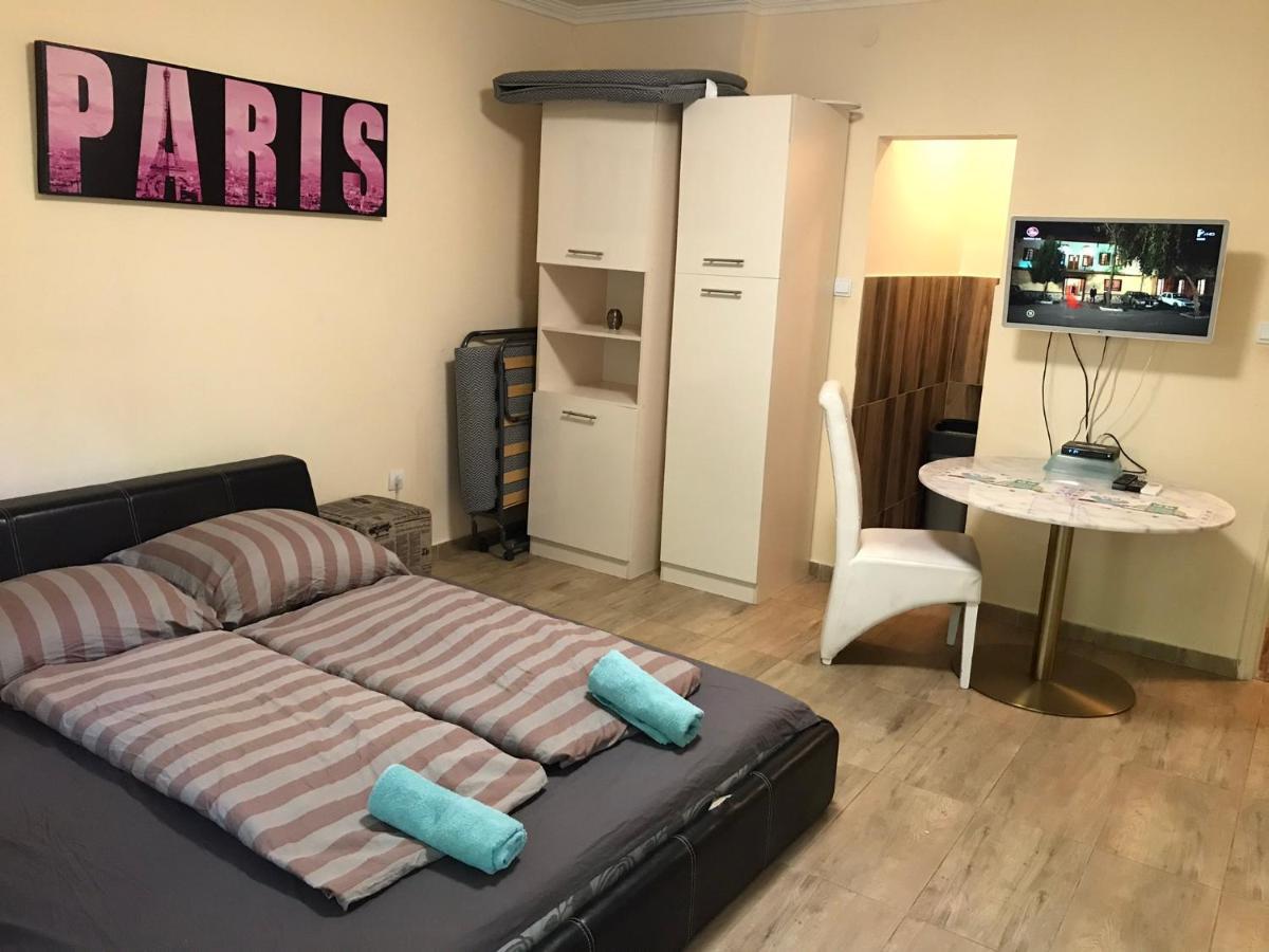 Roland Apartmant Zuglo 布达佩斯 外观 照片